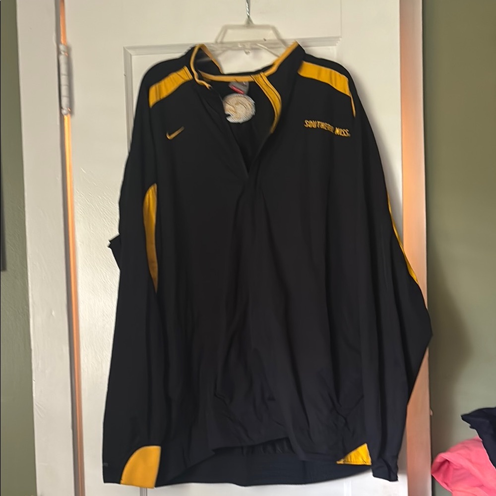 Nike Black and Yellow Southern Miss Windbreaker